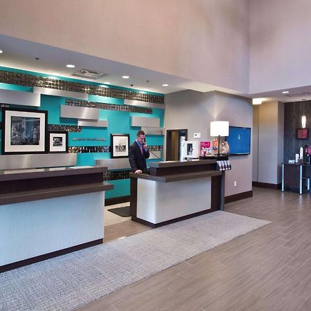 Hampton Inn & Suites Columbus/University Area Εξωτερικό φωτογραφία