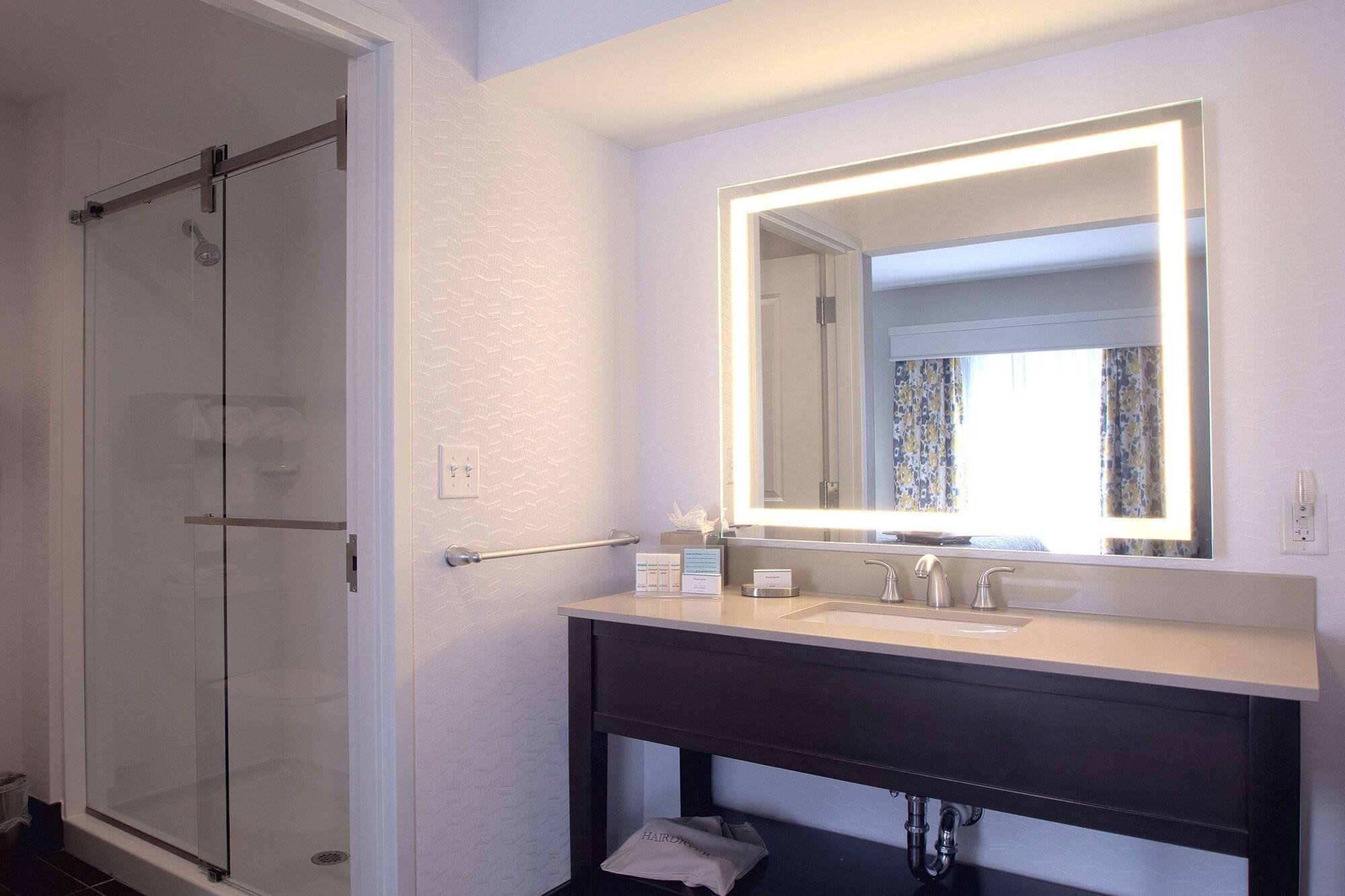 Hampton Inn & Suites Columbus/University Area Εξωτερικό φωτογραφία