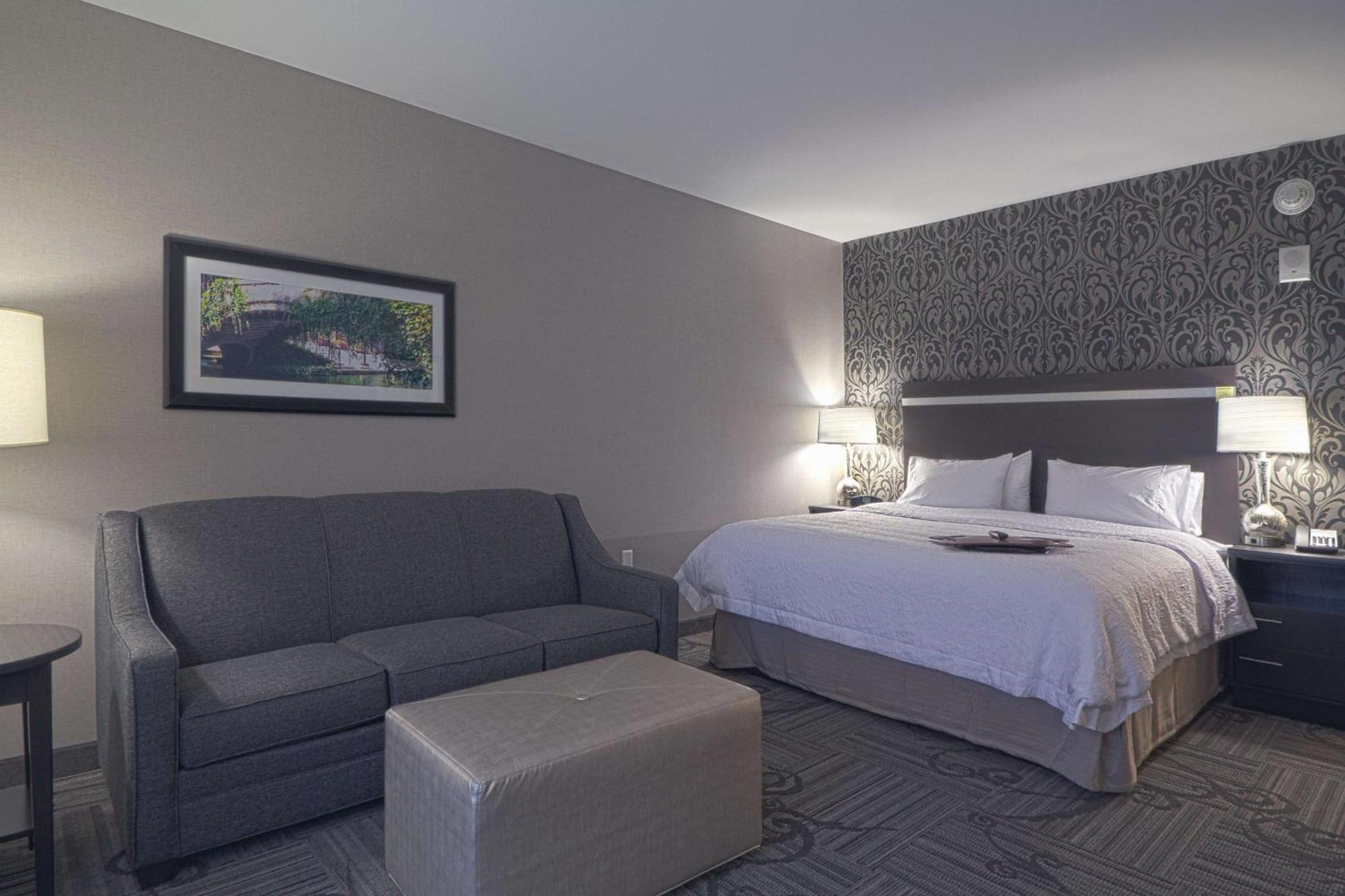 Hampton Inn & Suites Columbus/University Area Εξωτερικό φωτογραφία