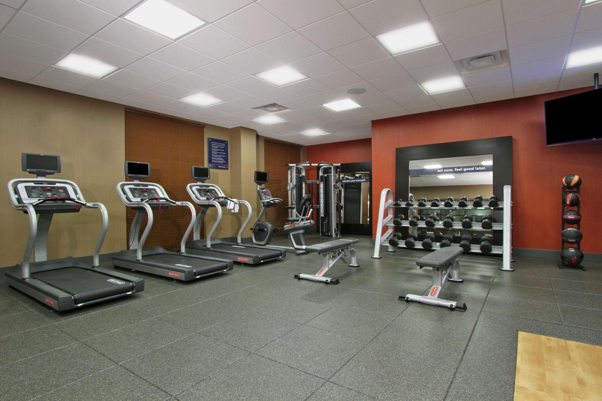 Hampton Inn & Suites Columbus/University Area Εξωτερικό φωτογραφία