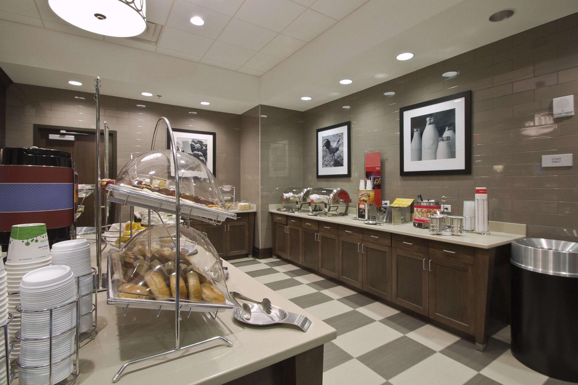 Hampton Inn & Suites Columbus/University Area Εξωτερικό φωτογραφία