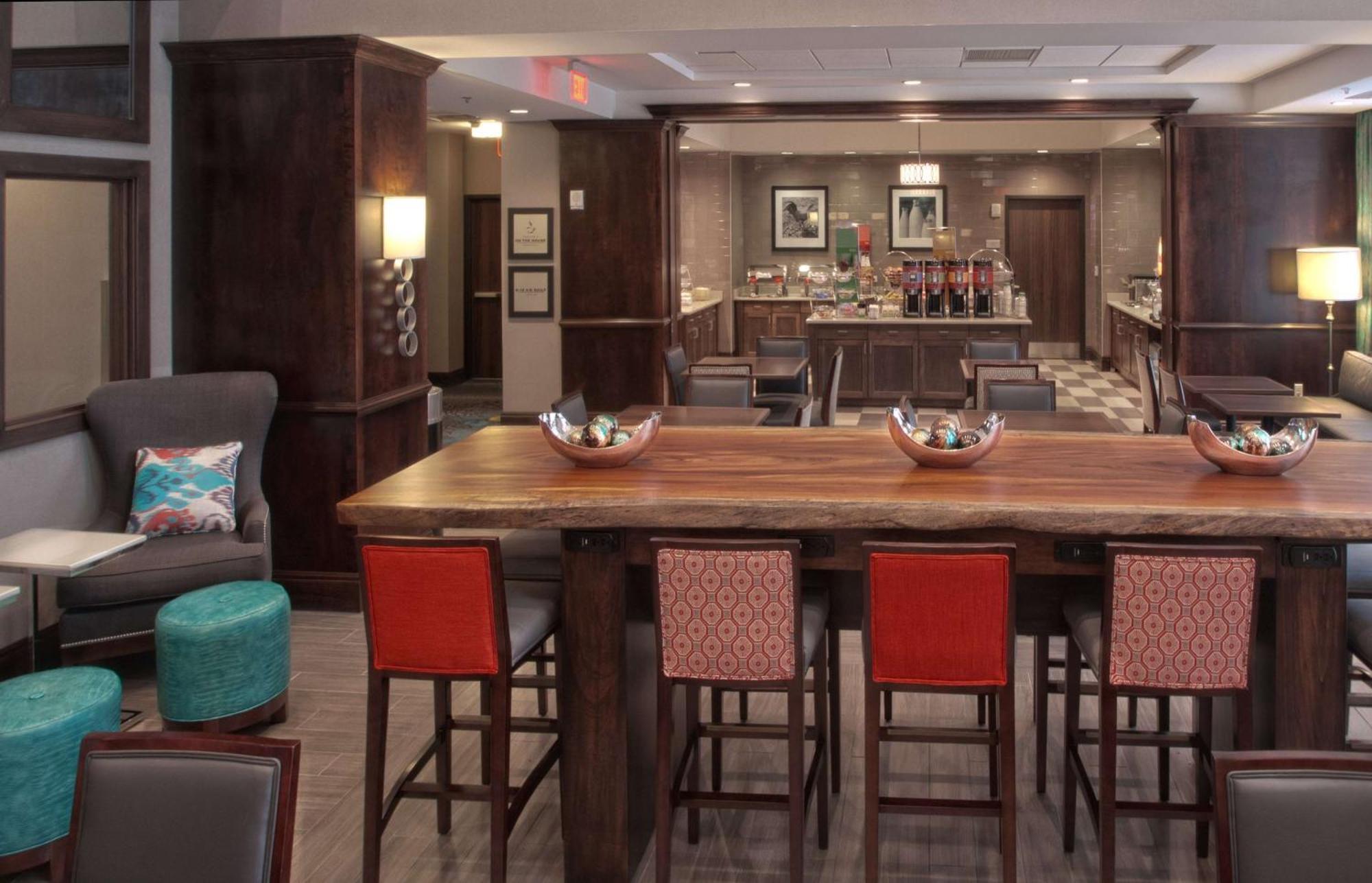 Hampton Inn & Suites Columbus/University Area Εξωτερικό φωτογραφία