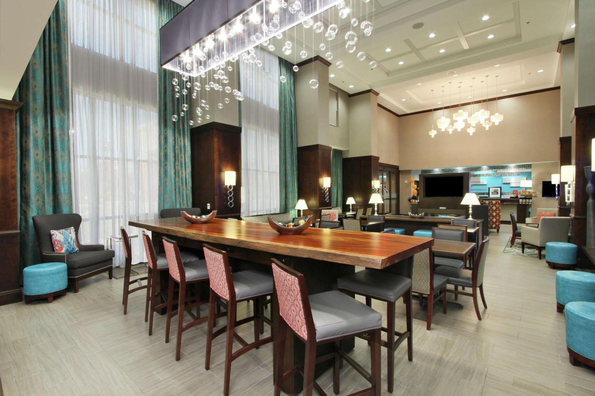 Hampton Inn & Suites Columbus/University Area Εξωτερικό φωτογραφία